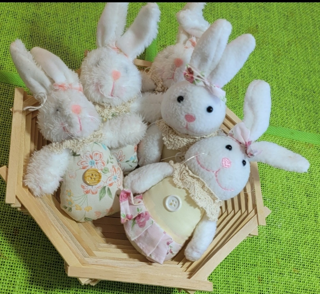 Coelhos Pp - lucia mendonça decoraçoes