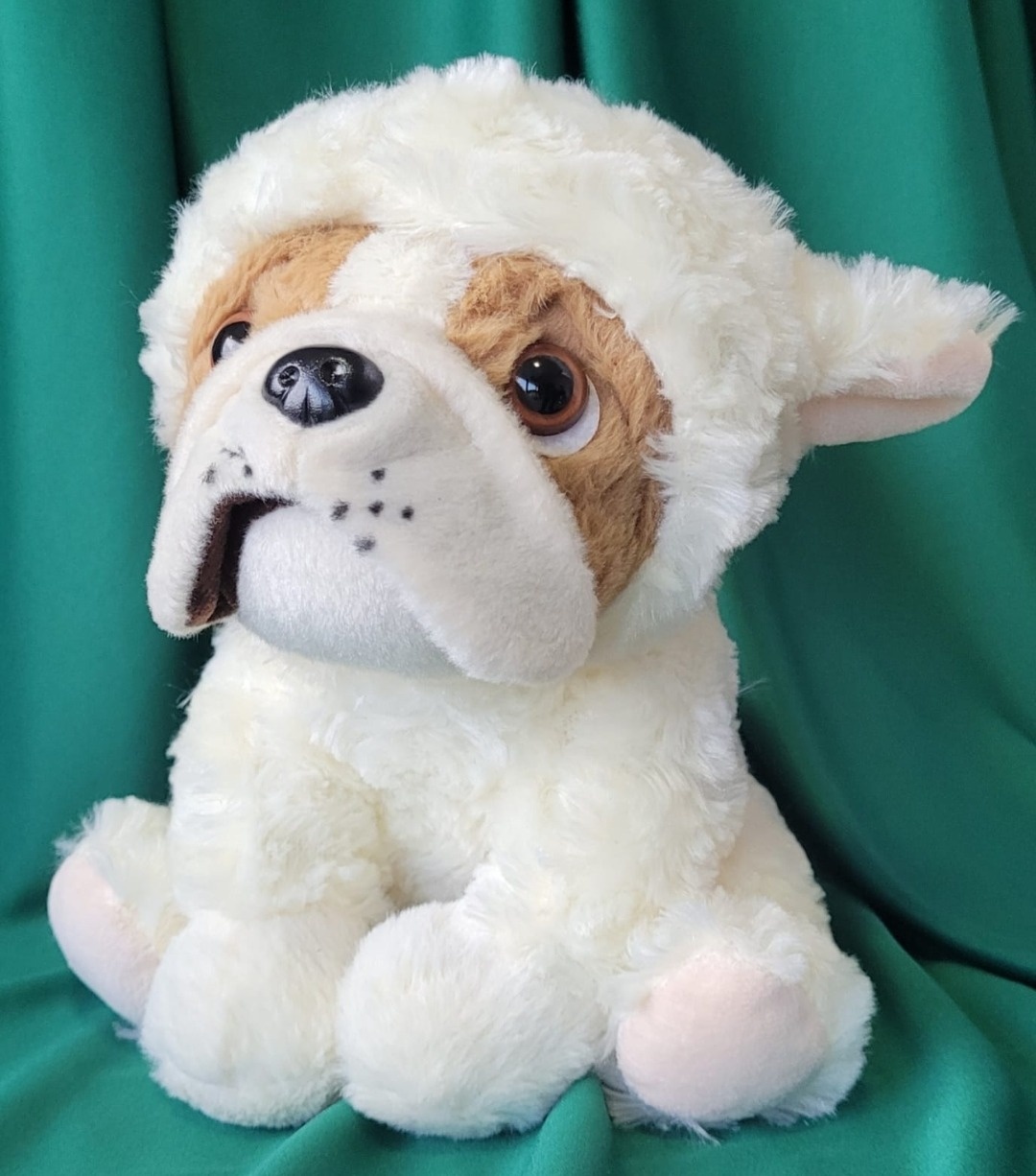 Cachorro Branco/ Creme - lucia mendonça decoraçoes