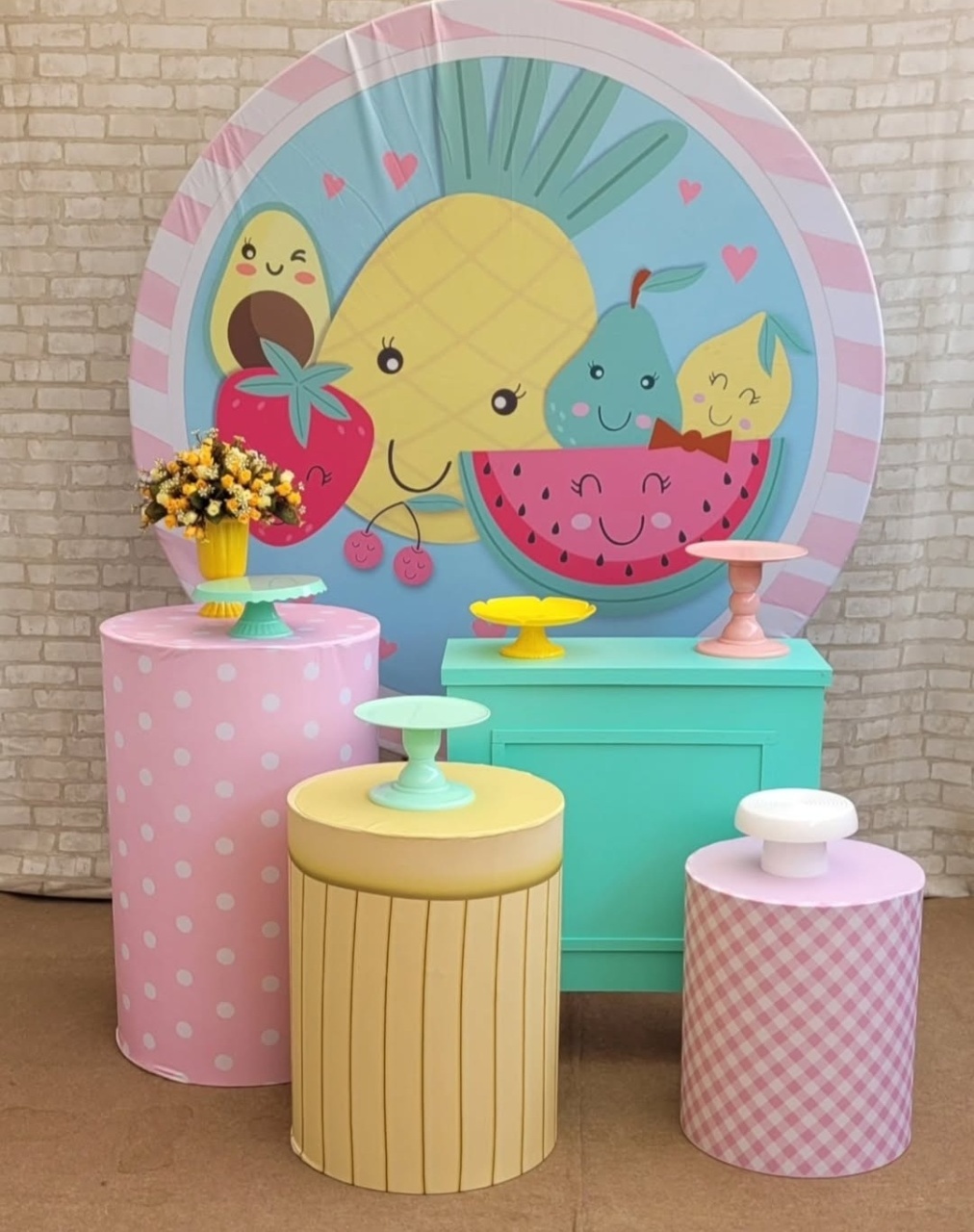 Frutas M - lucia mendonça decoraçoes