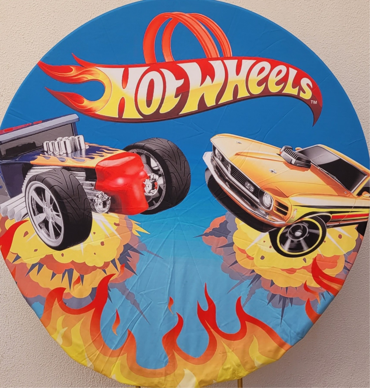Capa Painel  Hotwheels - lucia mendonça decoraçoes