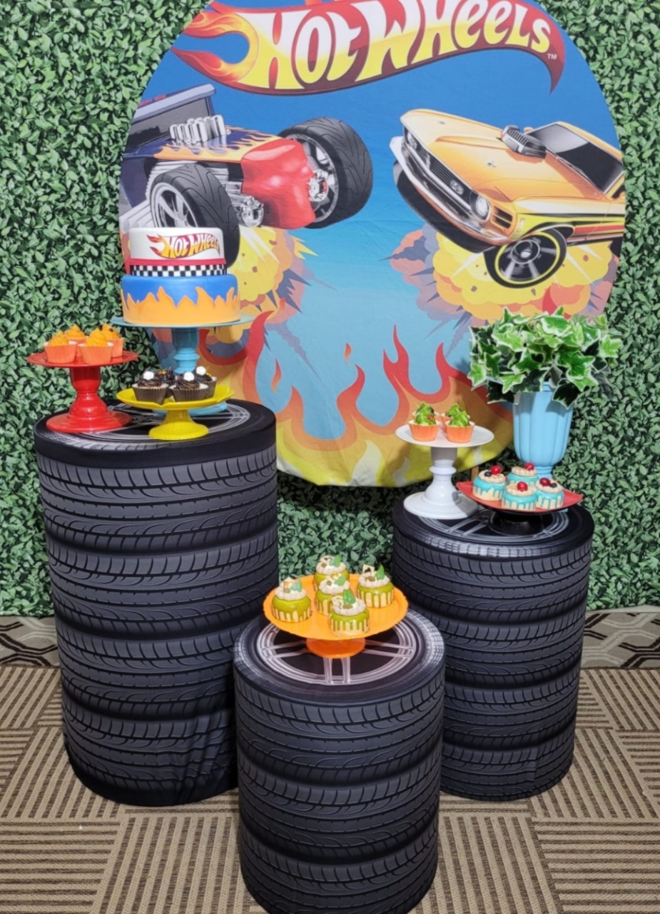 Hotwheels 8 - lucia mendonça decoraçoes