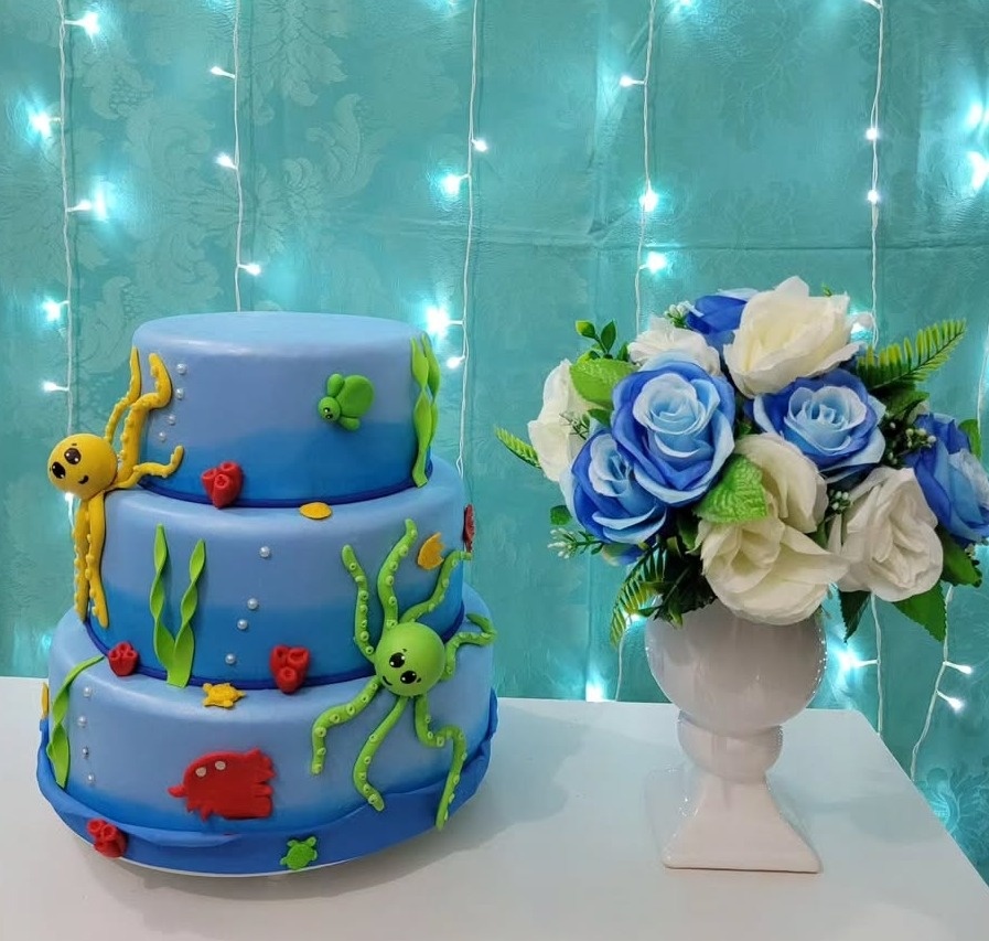 Bolo Fundo Do Mar  - lucia mendonça decoraçoes