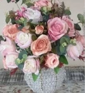 Arranjo Rosas  Casamento M  - lucia mendonça decoraçoes
