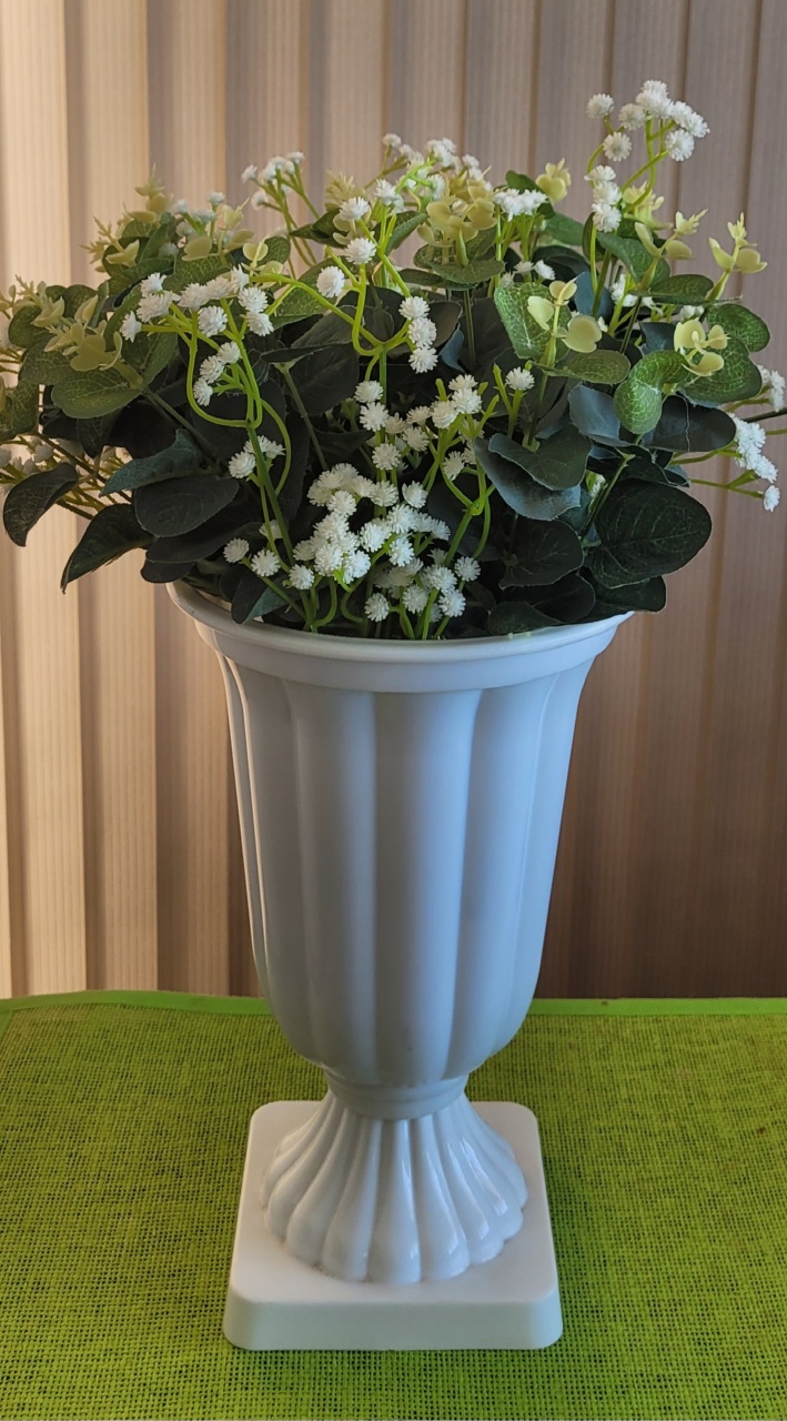 Arranjo Folha Eucalipto E Mosquitinho - lucia mendonça decoraçoes