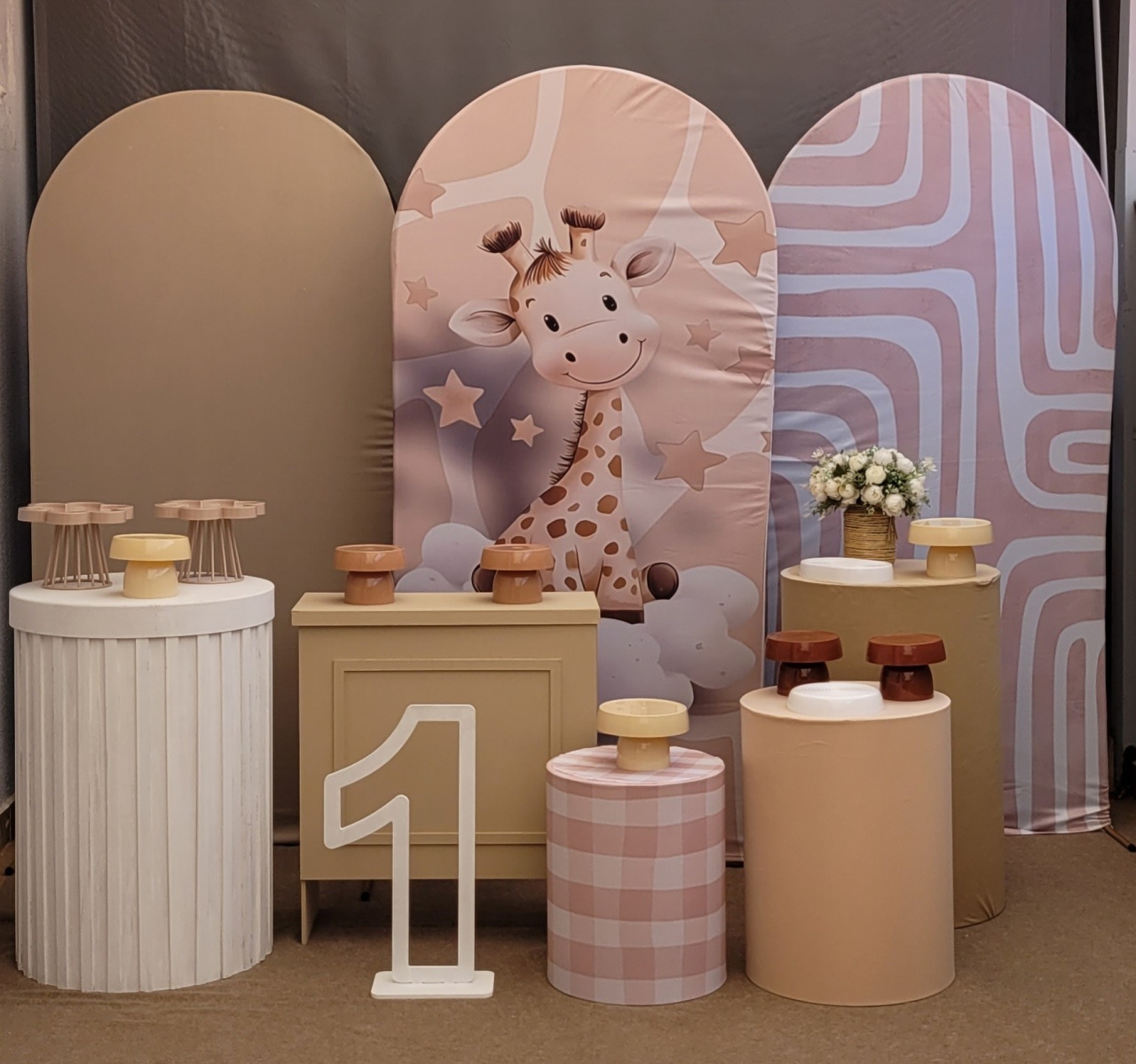 Girafinha G - lucia mendonça decoraçoes