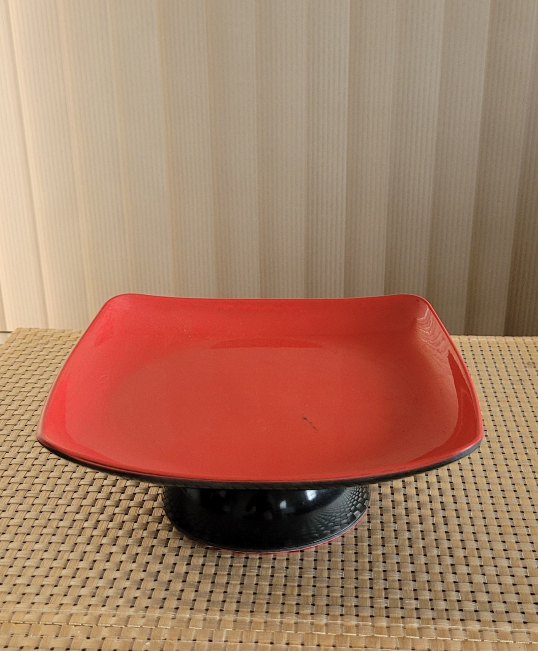 Vermelho Quadrado - lucia mendonça decoraçoes