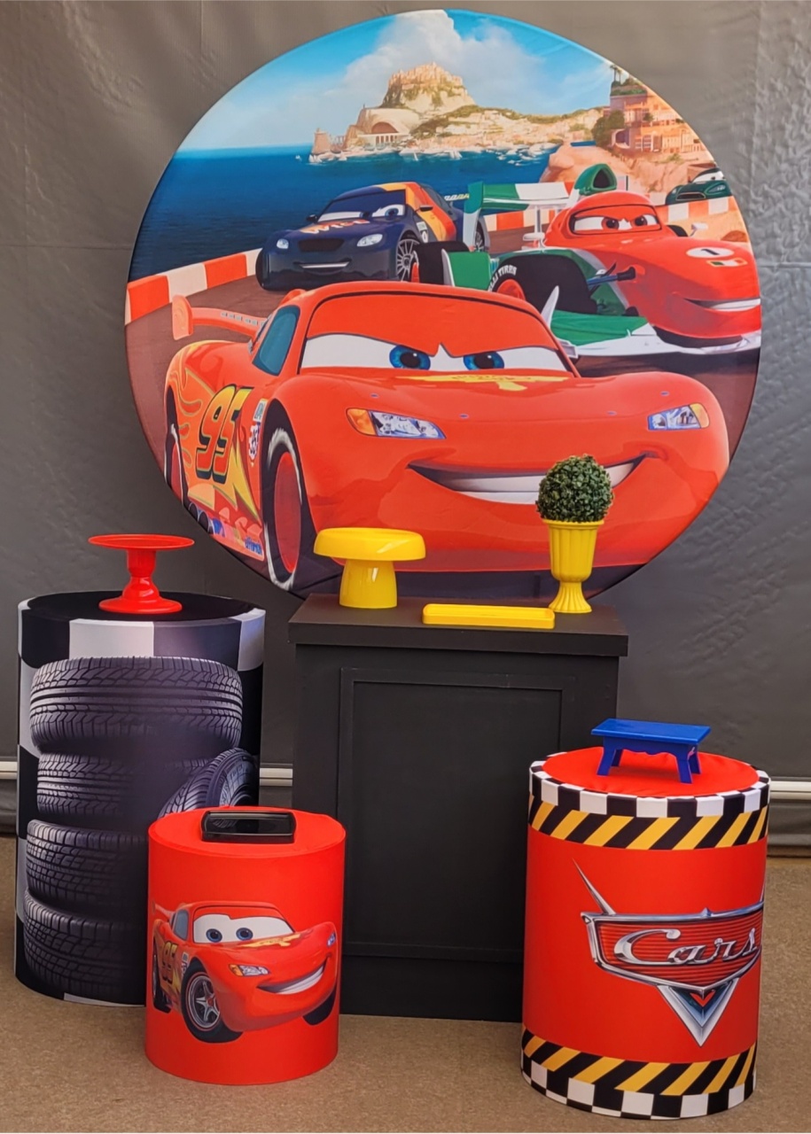 Relâmpago Macqueen Carros - M2 - lucia mendonça decoraçoes