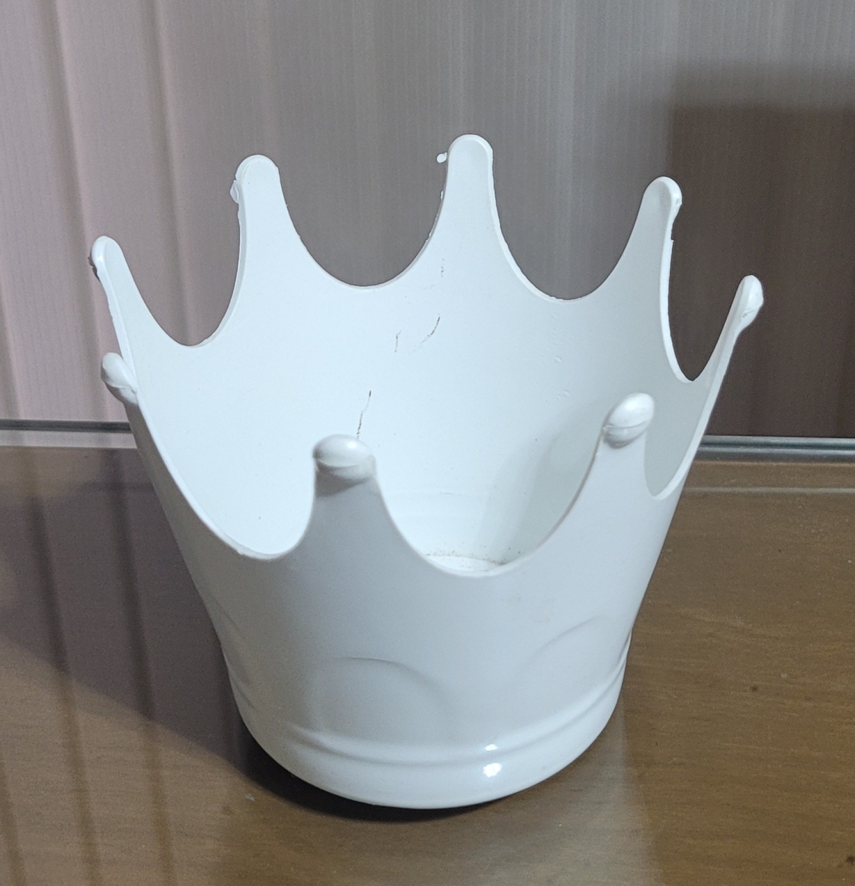 Vaso Coroa - Branco - lucia mendonça decoraçoes