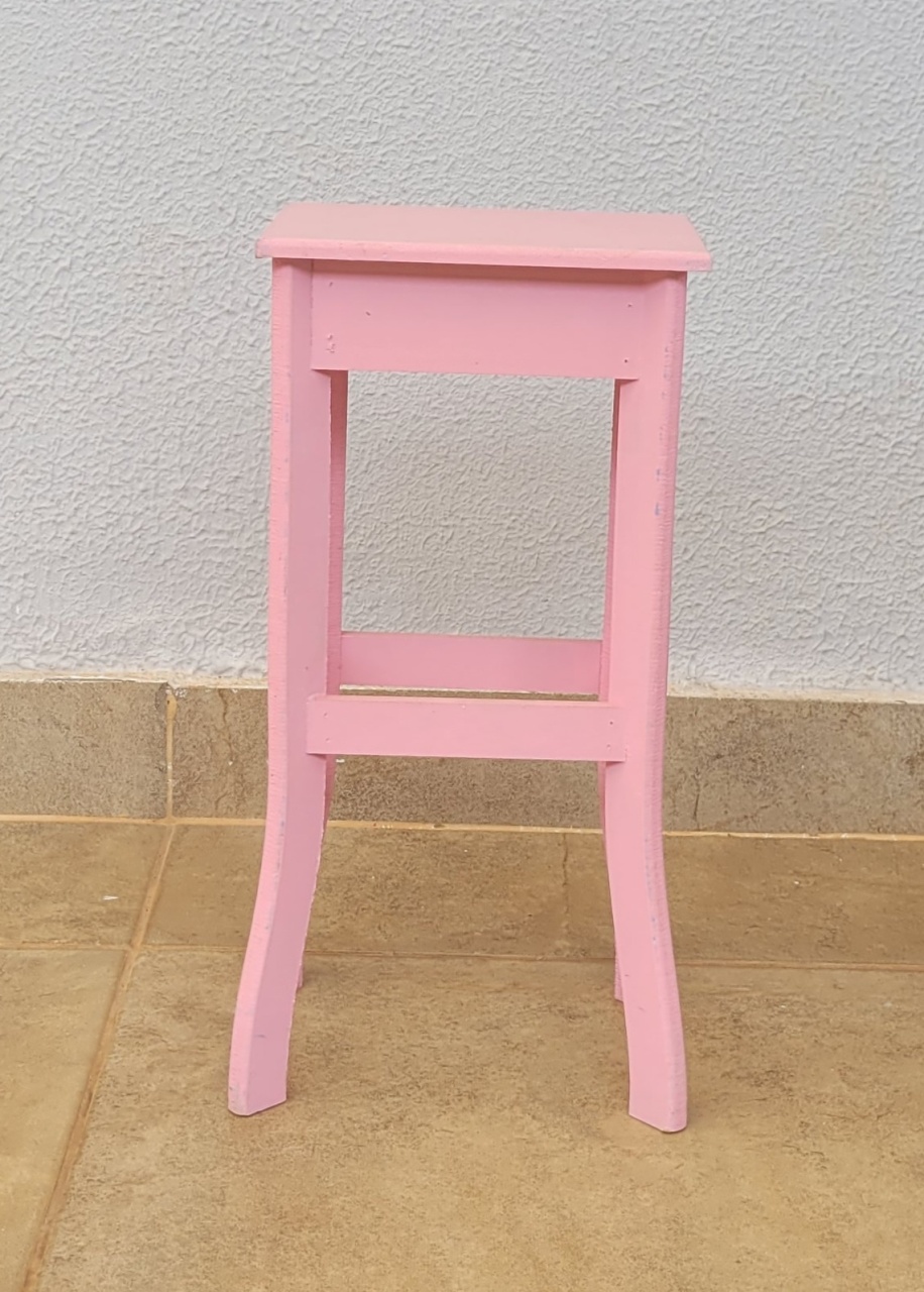 Mesinha Rosa Pp - lucia mendonça decoraçoes