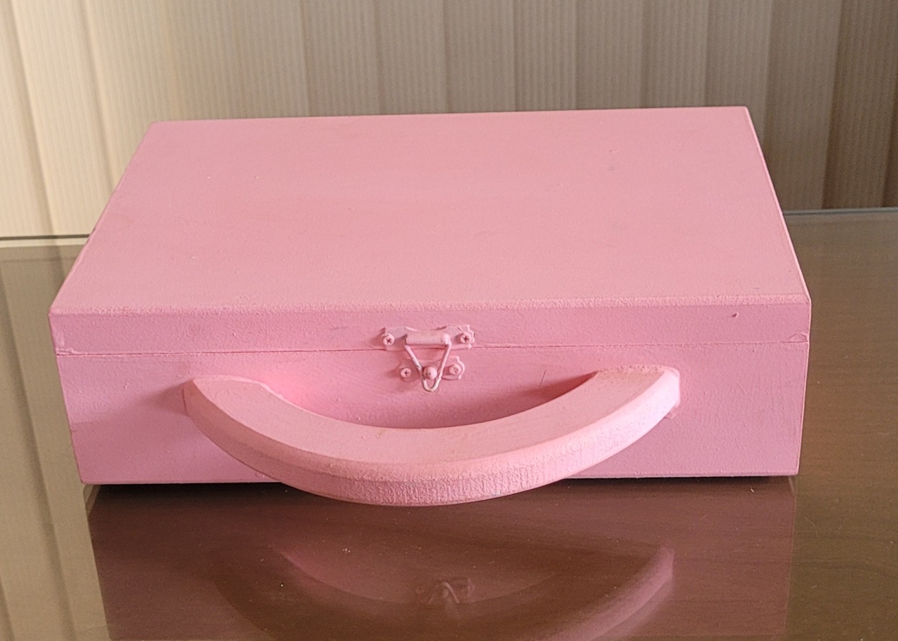 Maleta Rosa - G - lucia mendonça decoraçoes