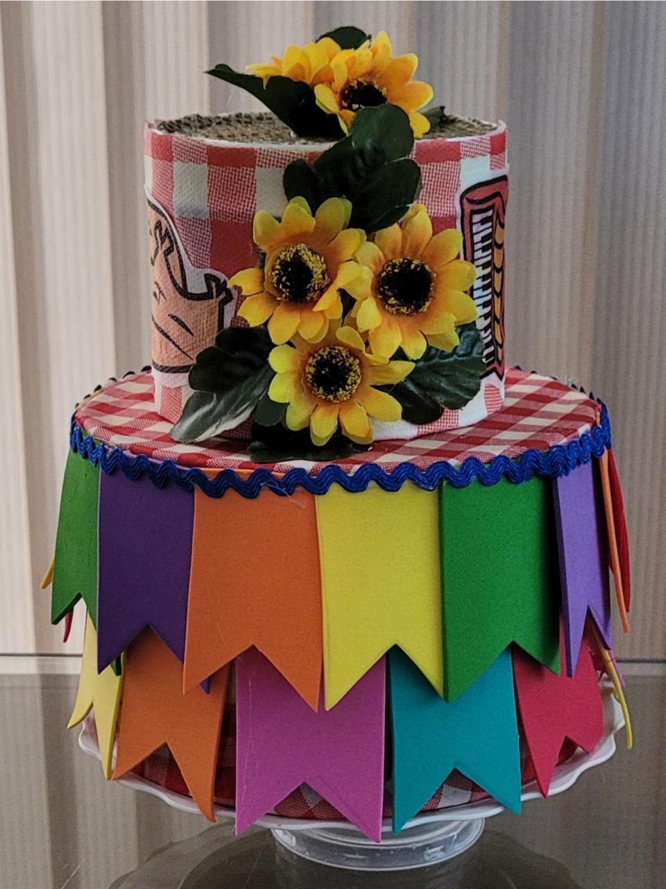Bolo Festa Junina - Pp - lucia mendonça decoraçoes