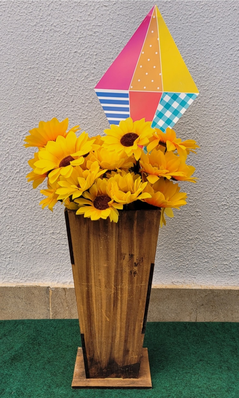 Girassol + Pipa + Vaso - lucia mendonça decoraçoes