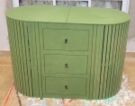 Cômoda Oval Ripada Verde Oliva - imagem 1