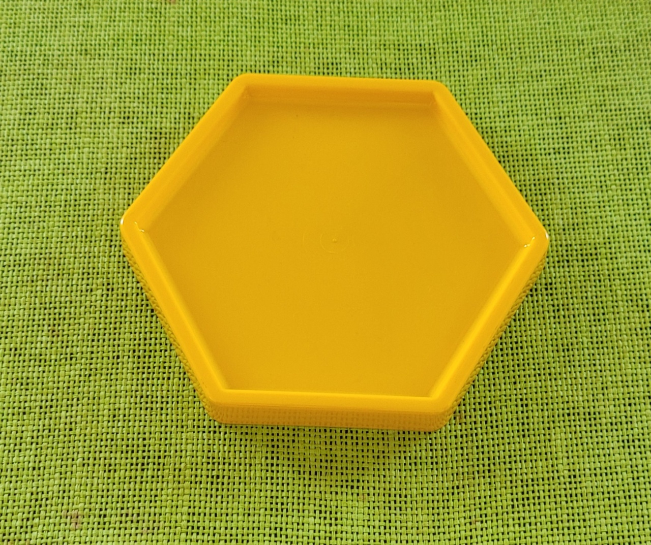 Amarelo - Sextavado - lucia mendonça decoraçoes
