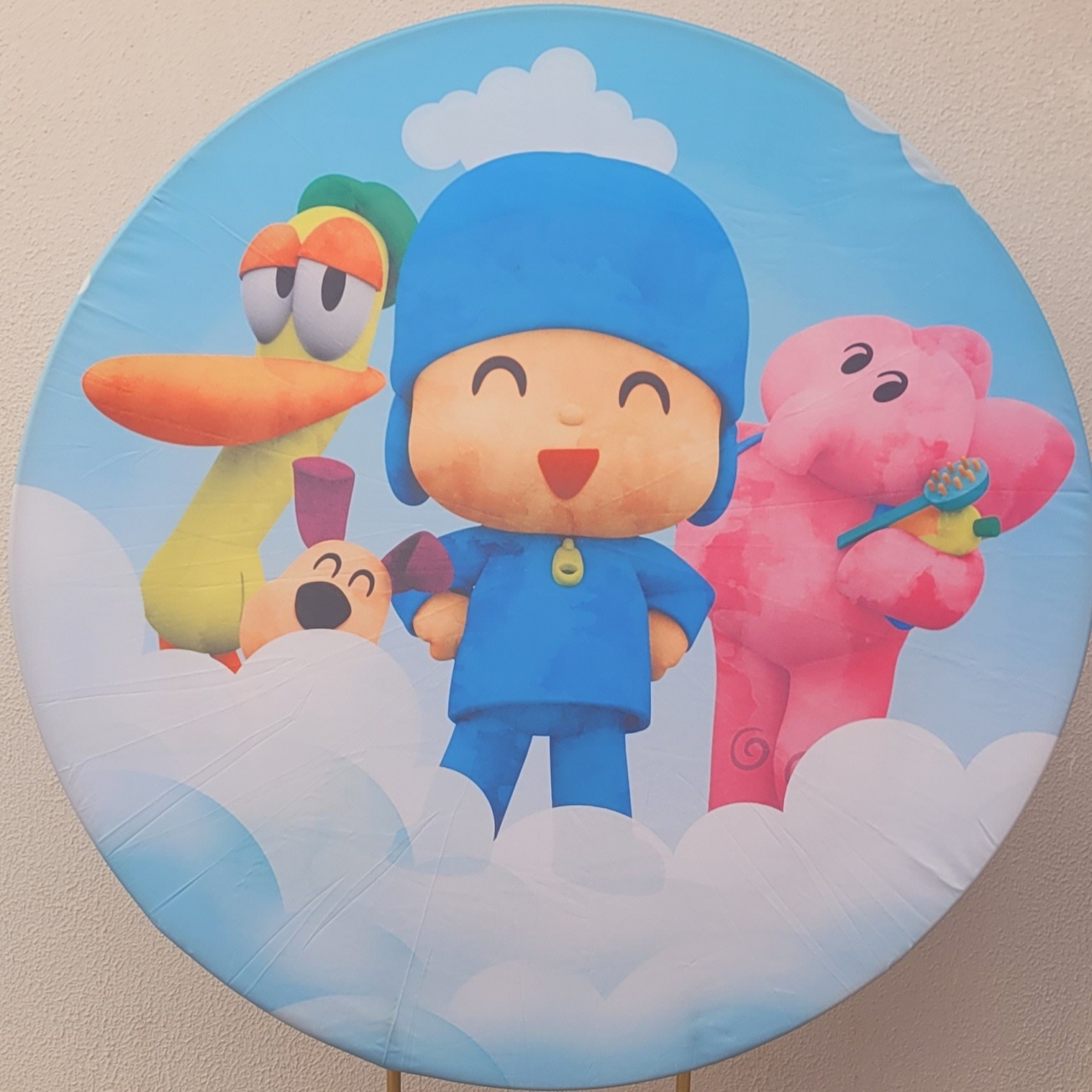Capa Painel Redondo Pocoyo - lucia mendonça decoraçoes