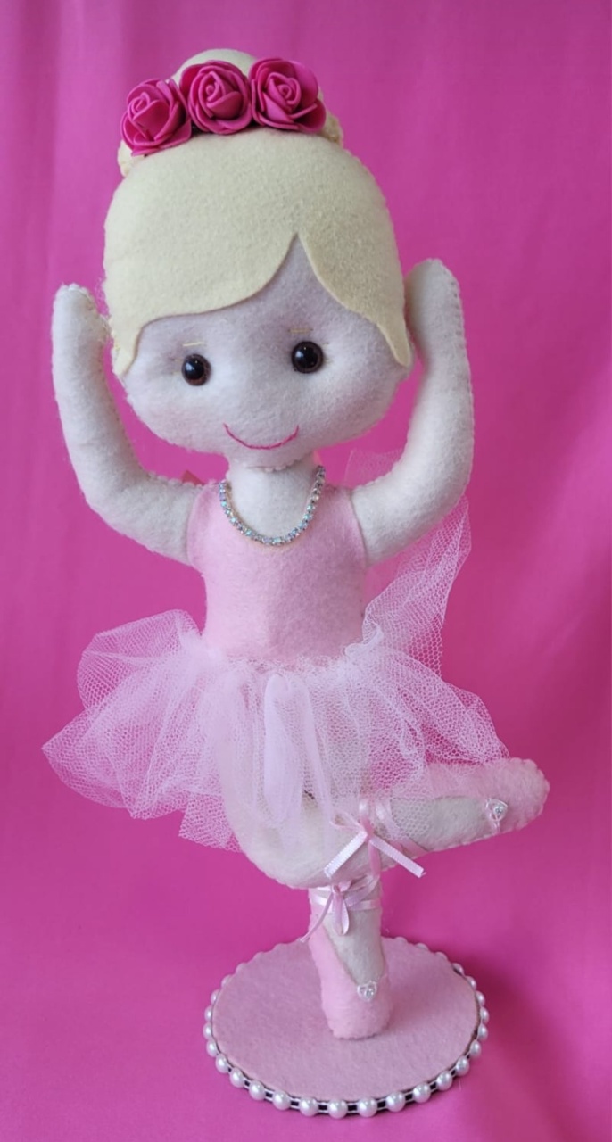 Bailarina P2 - lucia mendonça decoraçoes