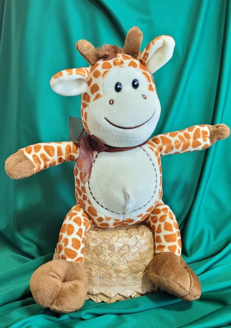 Girafa - P - lucia mendonça decoraçoes