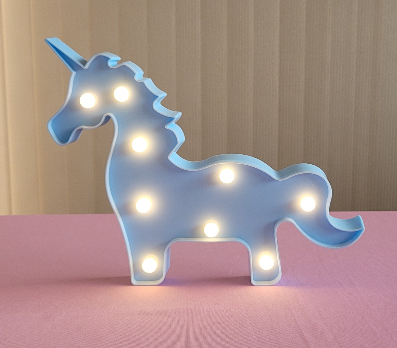 Unicórnios - lucia mendonça decoraçoes