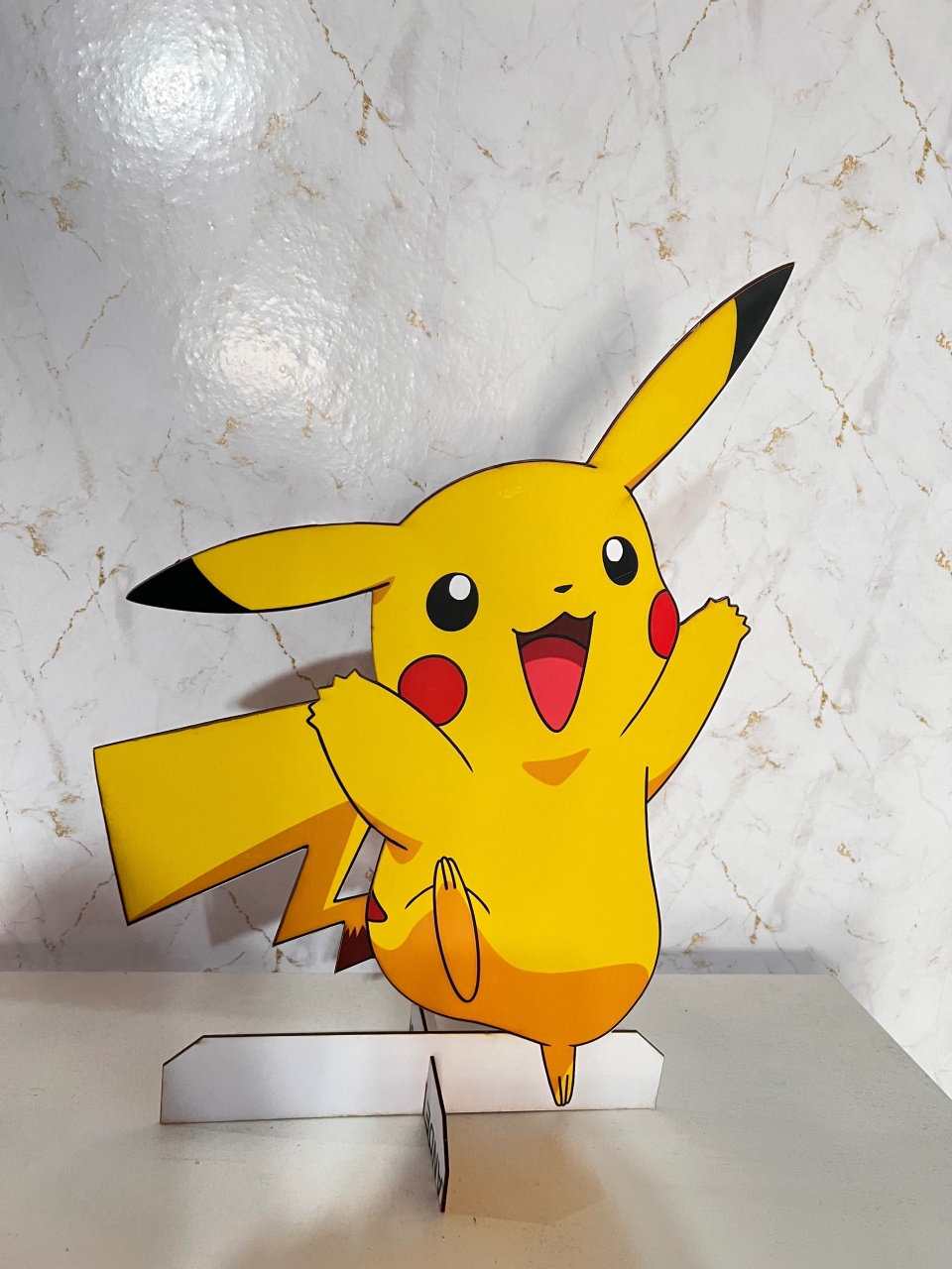 Display de Chão Pikachu - Brenda silva nascimento 