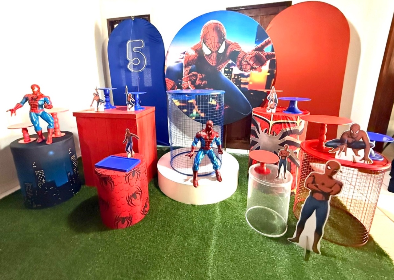 Montagem G Homem Aranha - Brenda silva nascimento 