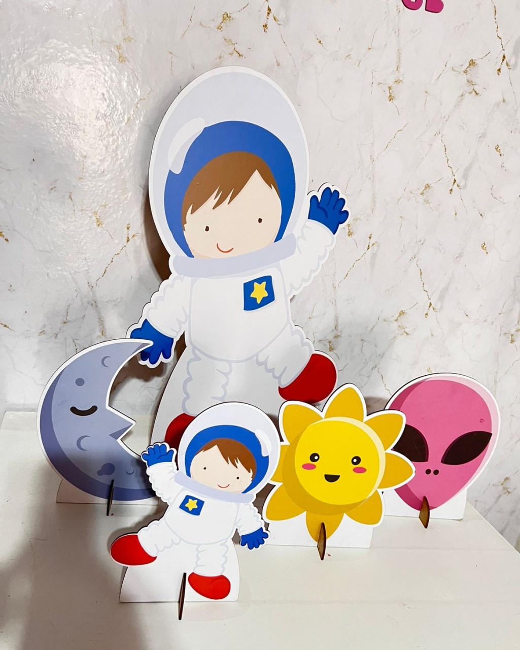 Kit Display Astronauta - Brenda silva nascimento 