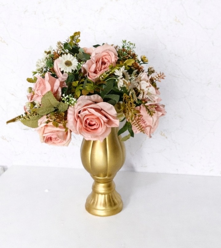 Arranjo Rosa  - Brenda silva nascimento 