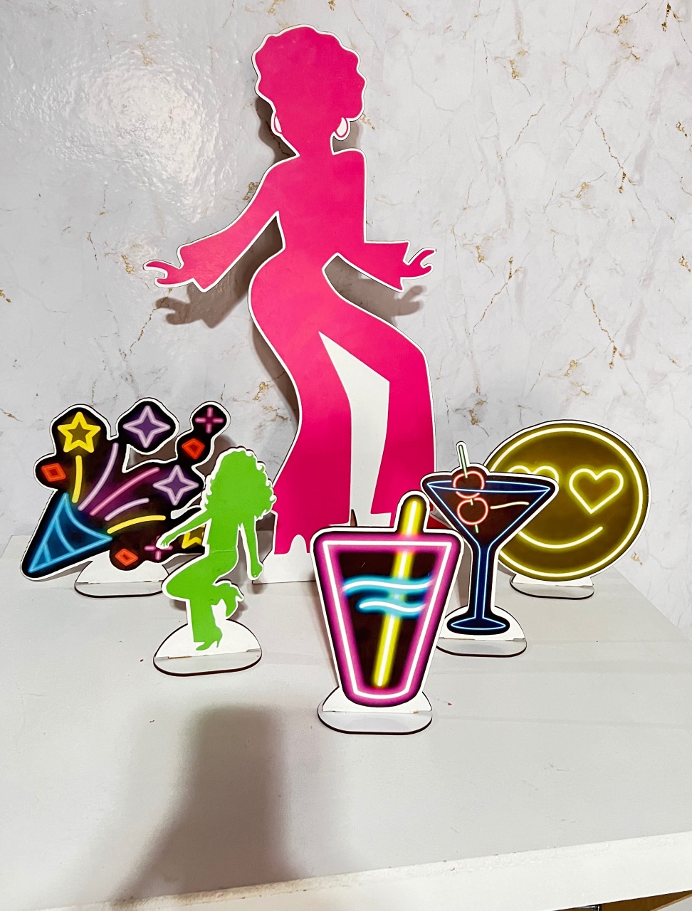 Kit Display Neon - Brenda silva nascimento 