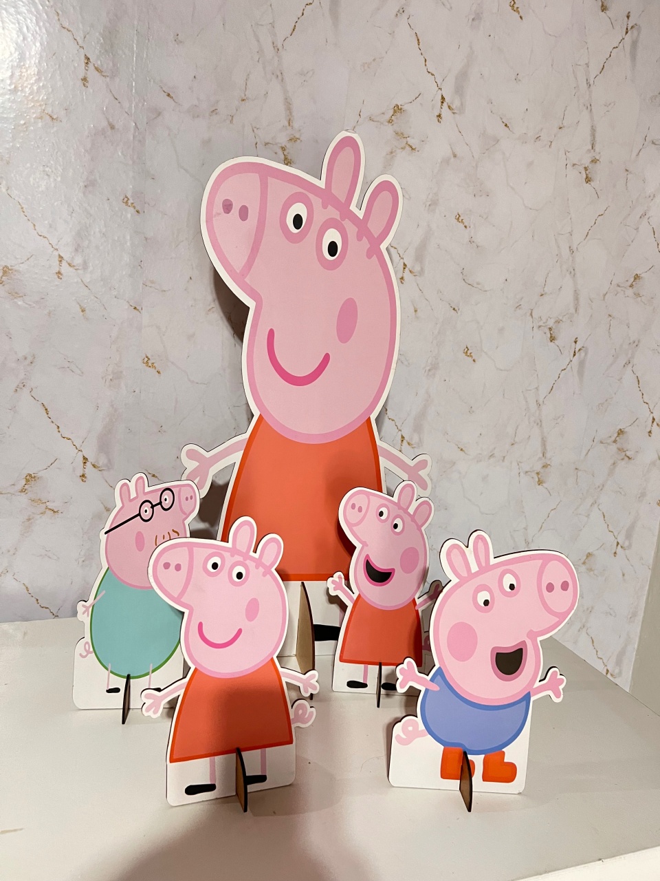 Kit Display Peppa Pig - Brenda silva nascimento 