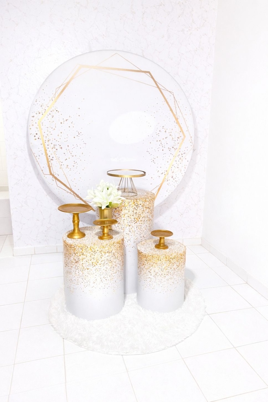 Combo Adulto Branco E Dourado - Brenda silva nascimento 