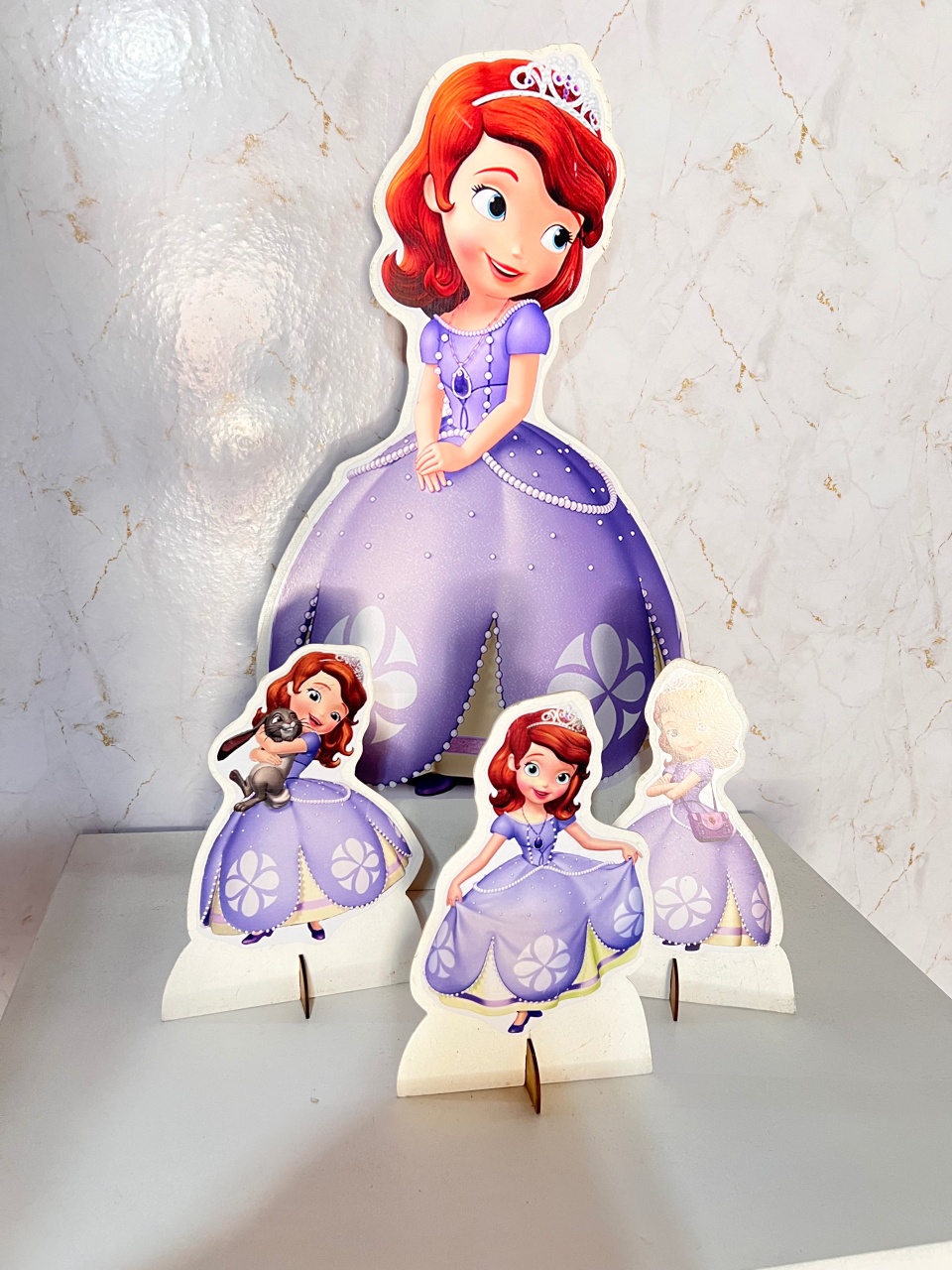 Kit Display Princesa Sofia - Brenda silva nascimento 