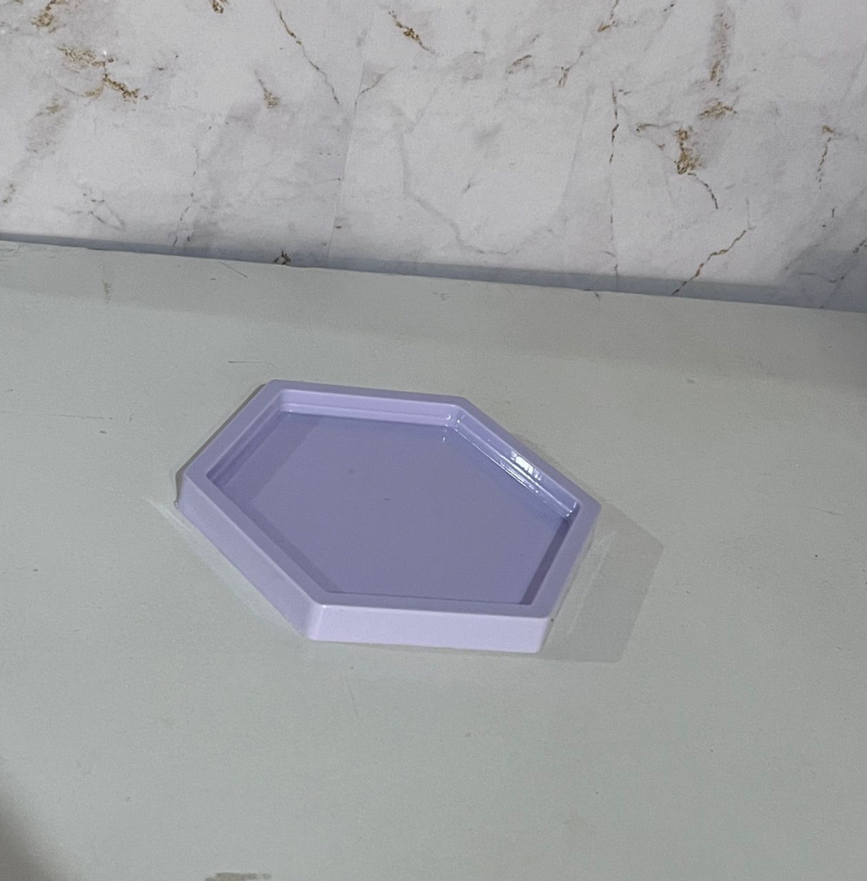 Bandeja Festa Na Mesa Hexagonal Lilas - Brenda silva nascimento 