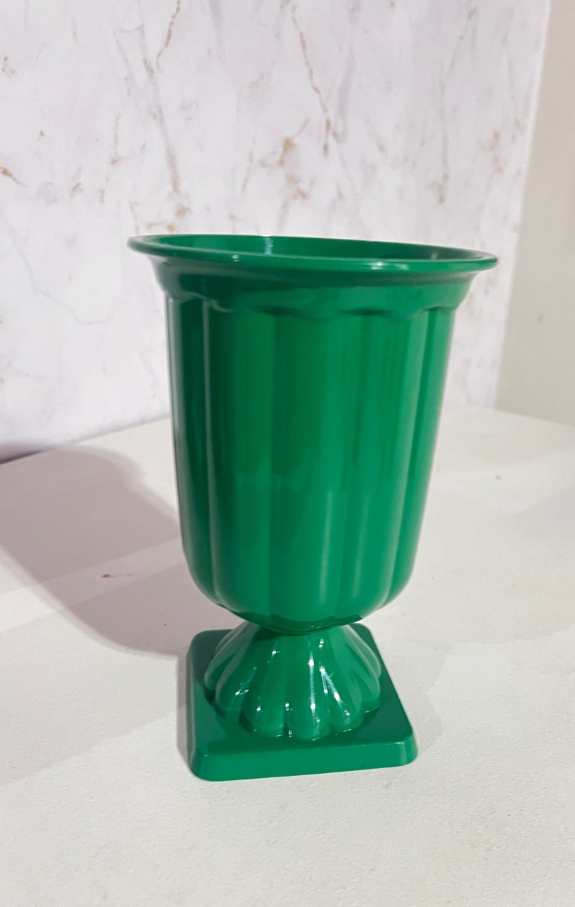 Vaso Plástico Verde Bandeira  - Brenda silva nascimento 