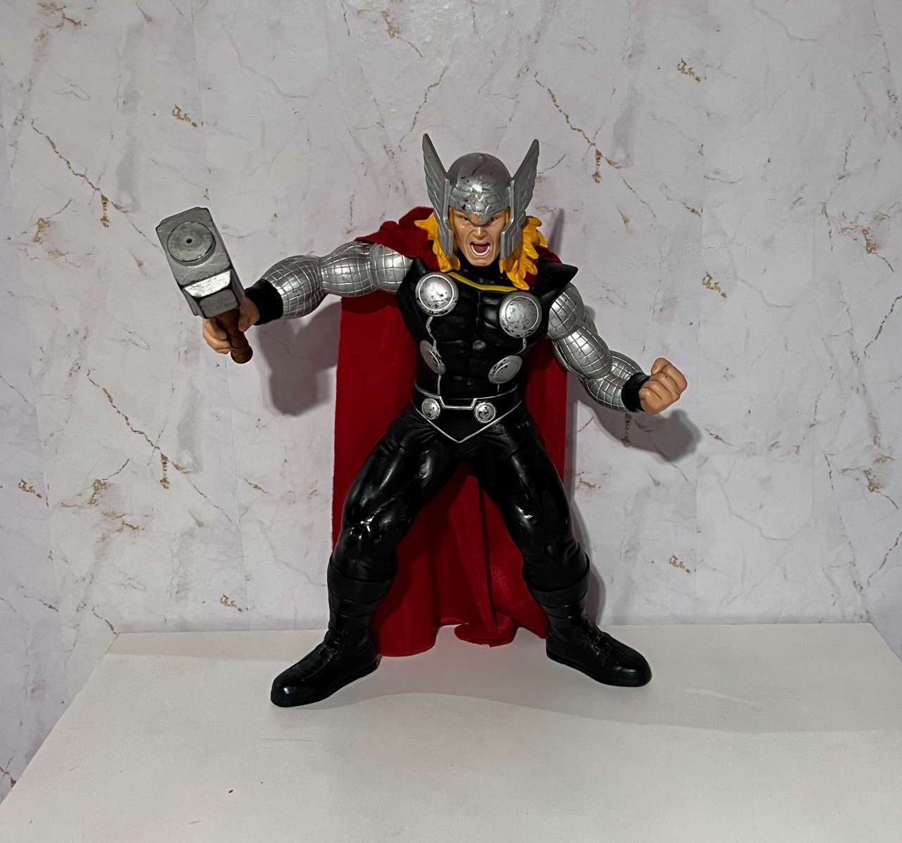 Boneco Grande Thor - Brenda silva nascimento 
