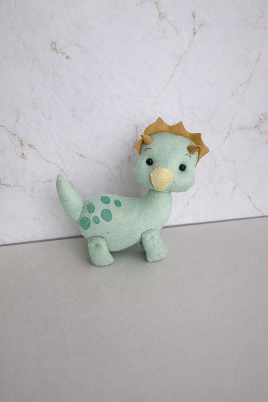 Dino Baby Verde - Brenda silva nascimento 