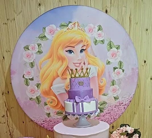 A Bela Adormecida / Painel Redondo - DECORANDO SONHOS