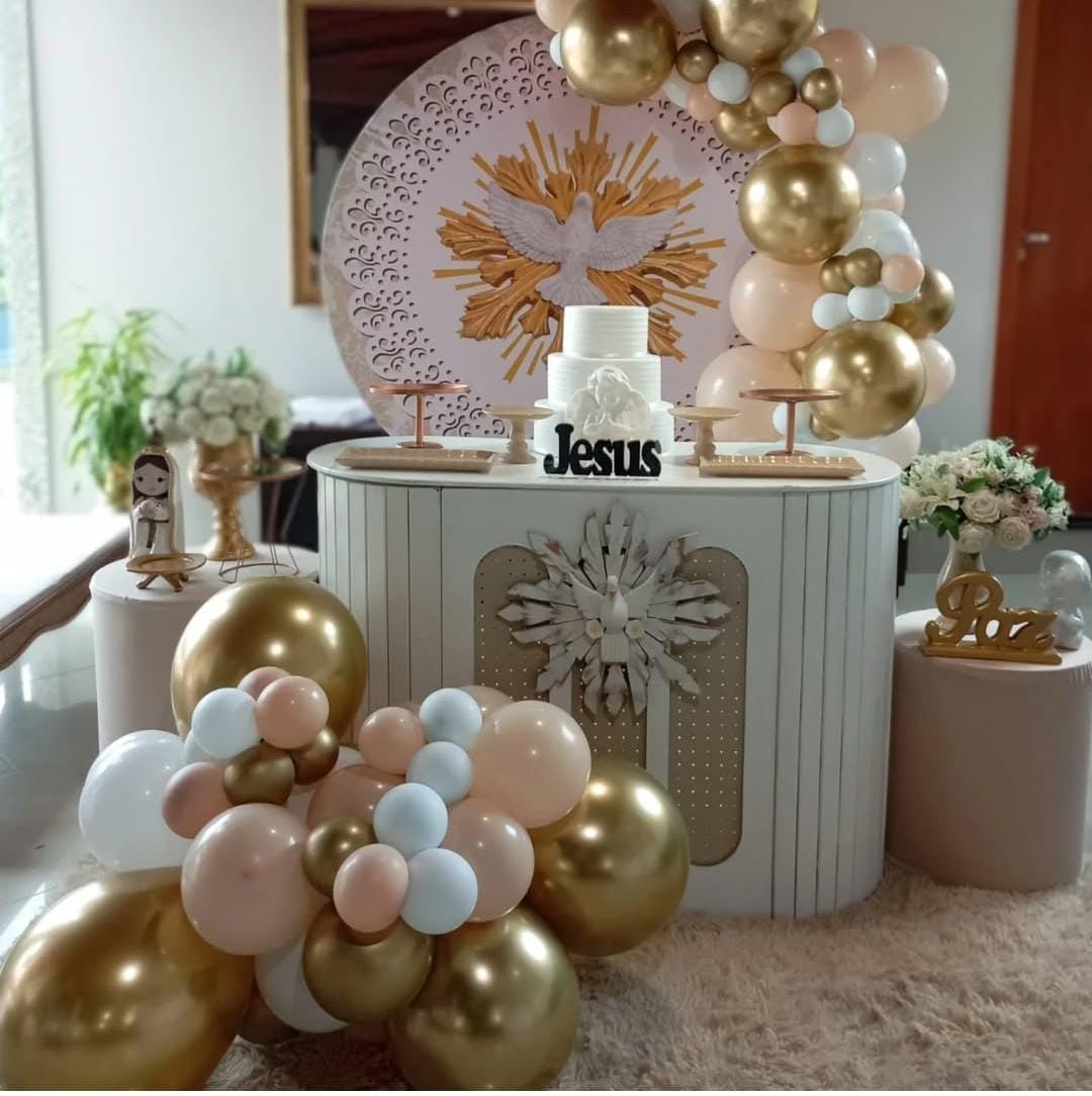 Batizado Divino Espirito Santo - DECORANDO SONHOS