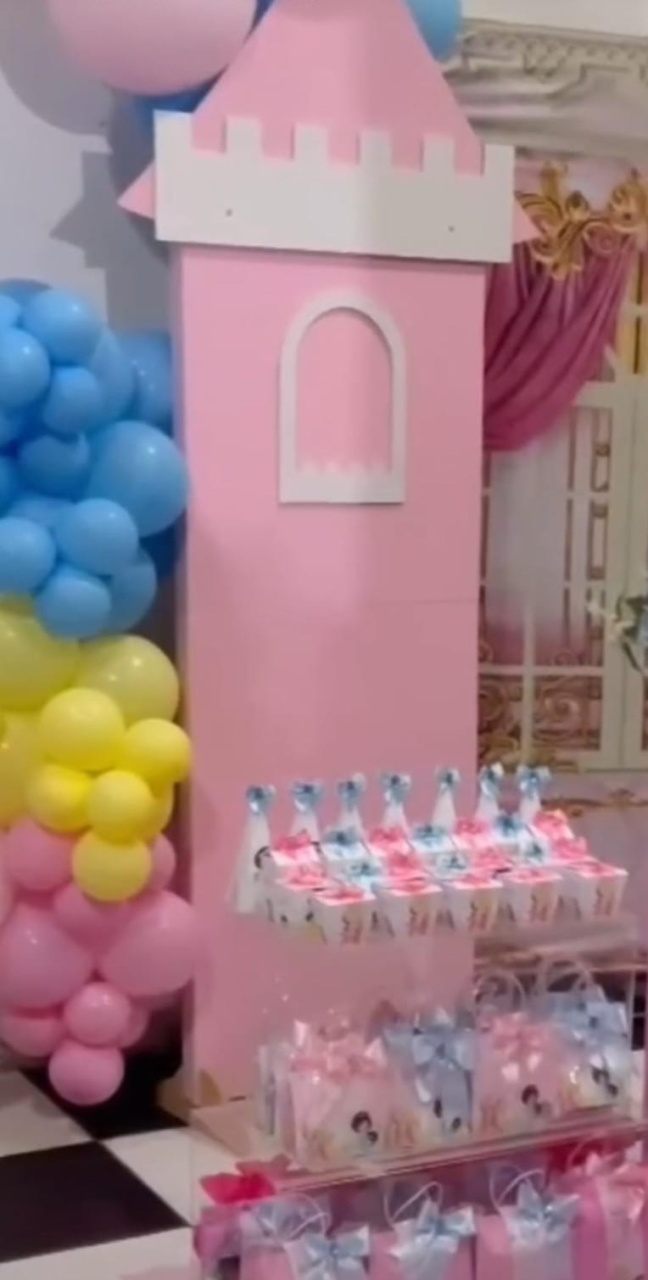 Painel Mdf Castelo Rosa E Branco - DECORANDO SONHOS