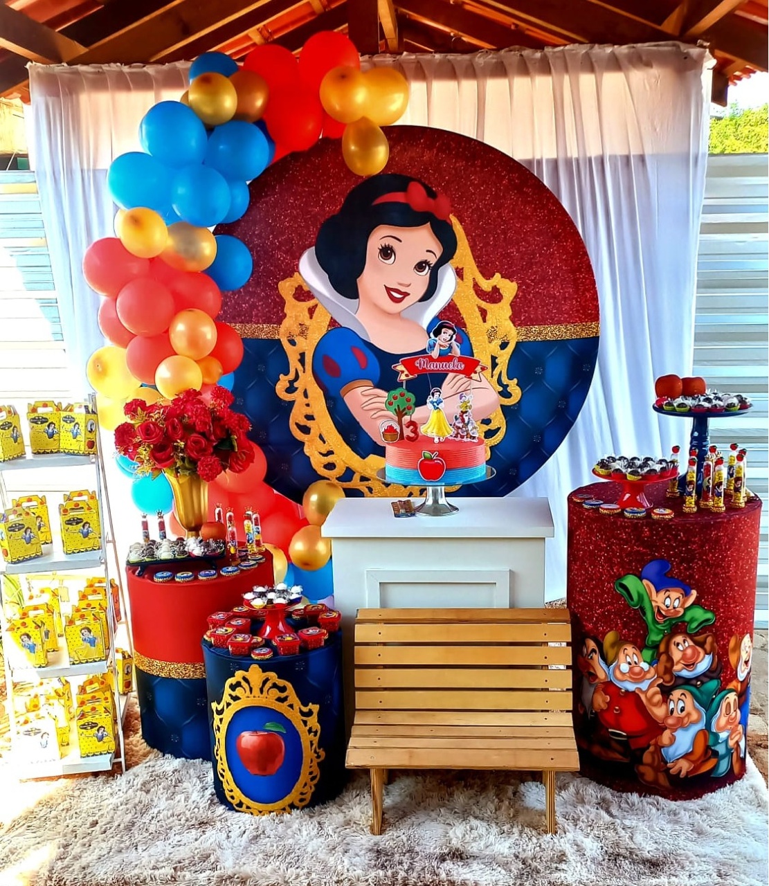Branca de Neve - Colibri Festas