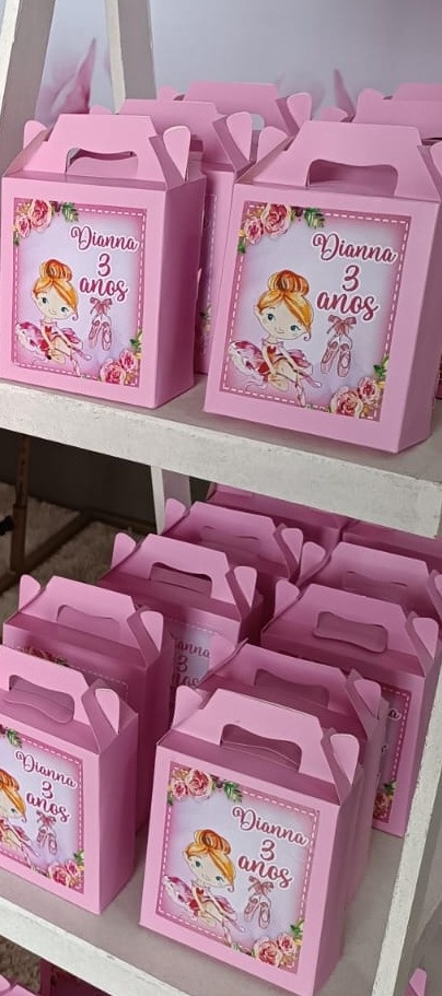 Lembrancinha Surpresa  - Colibri Festas
