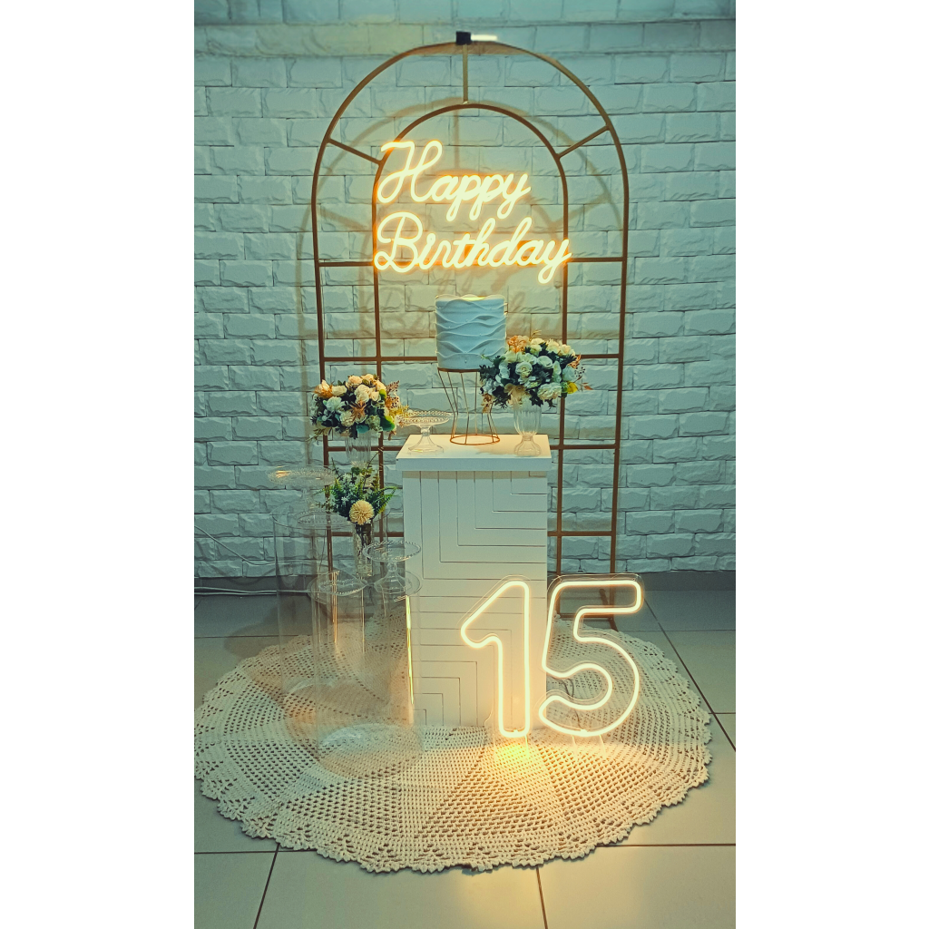 Painel Janela + Happy - Luci_rodrigues_decorações