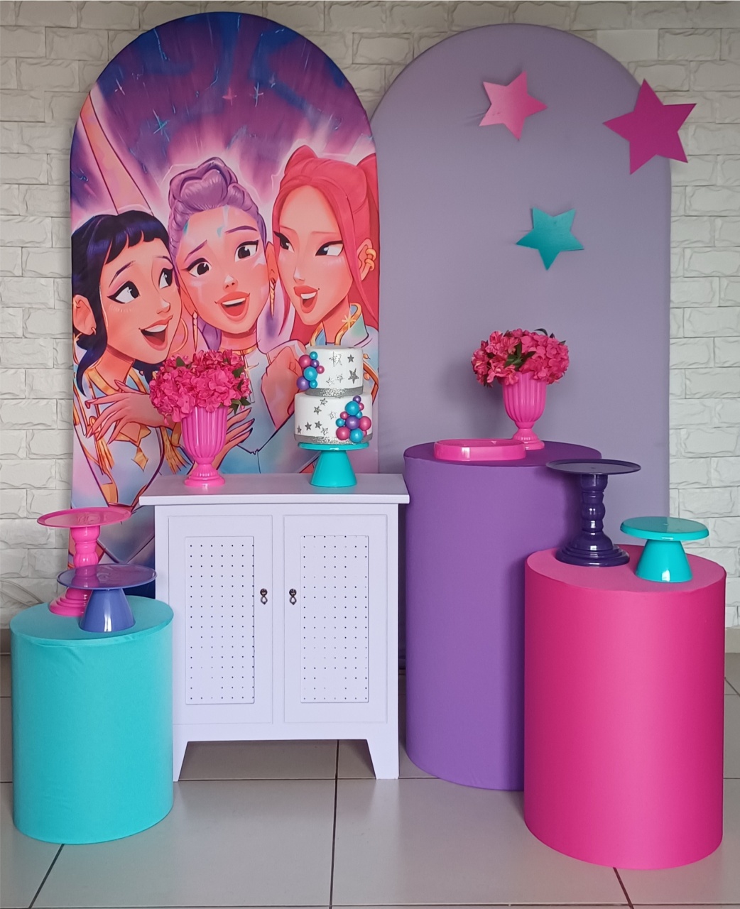 Guerreiras K-Pop - Kit Pegue E Monte - Luci_rodrigues_decorações