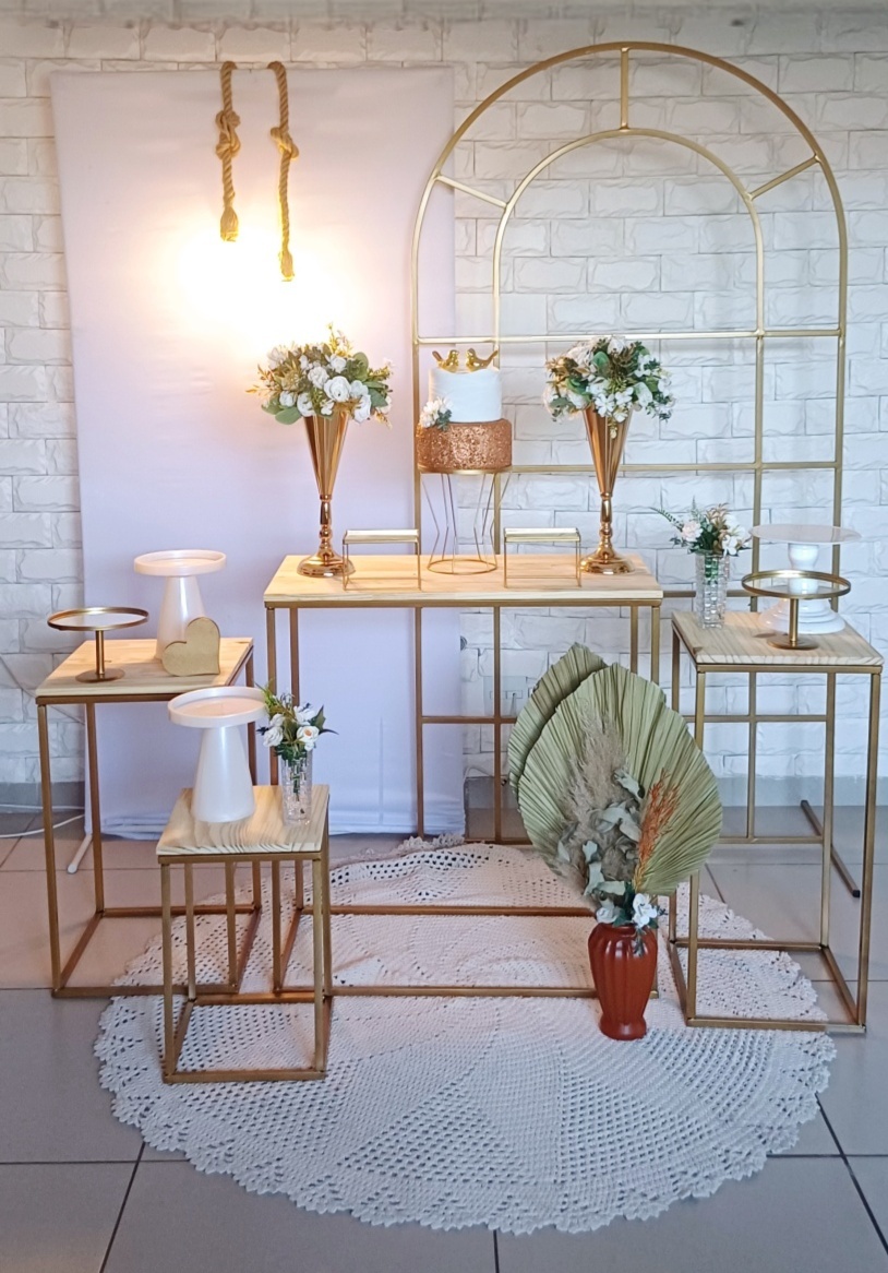 Casamento Dourado - Kit Pegue E Monte - Luci_rodrigues_decorações