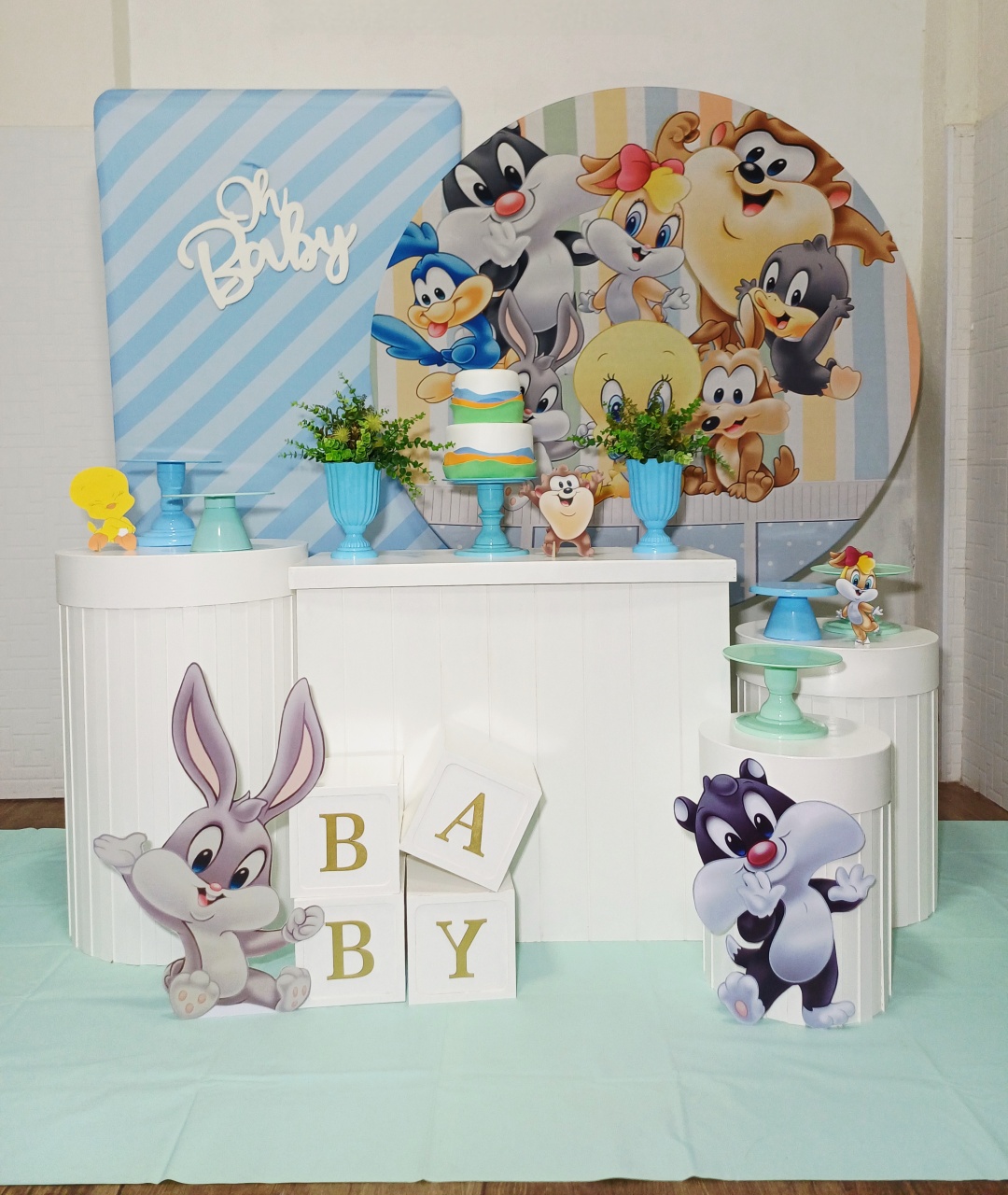 Looney Tunes - Chá de Bebê - Kit Pegue E Monte - Luci_rodrigues_decorações