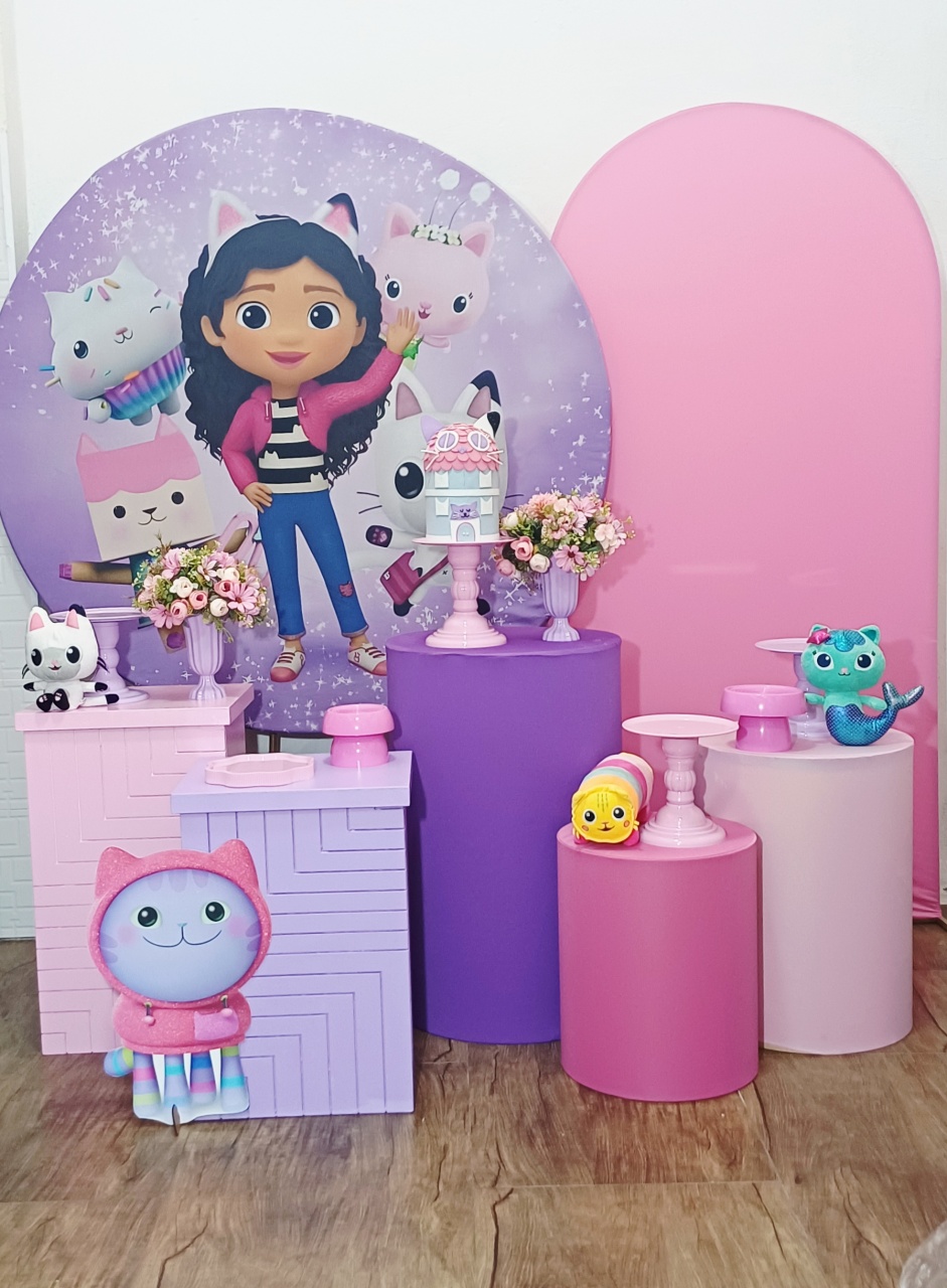 Casa Mágica da Gabby - Kit Pegue E Monte - Luci_rodrigues_decorações