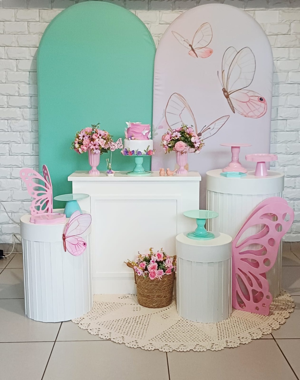 Borboletas No Jardim - Kit Pegue E Monte - Luci_rodrigues_decorações