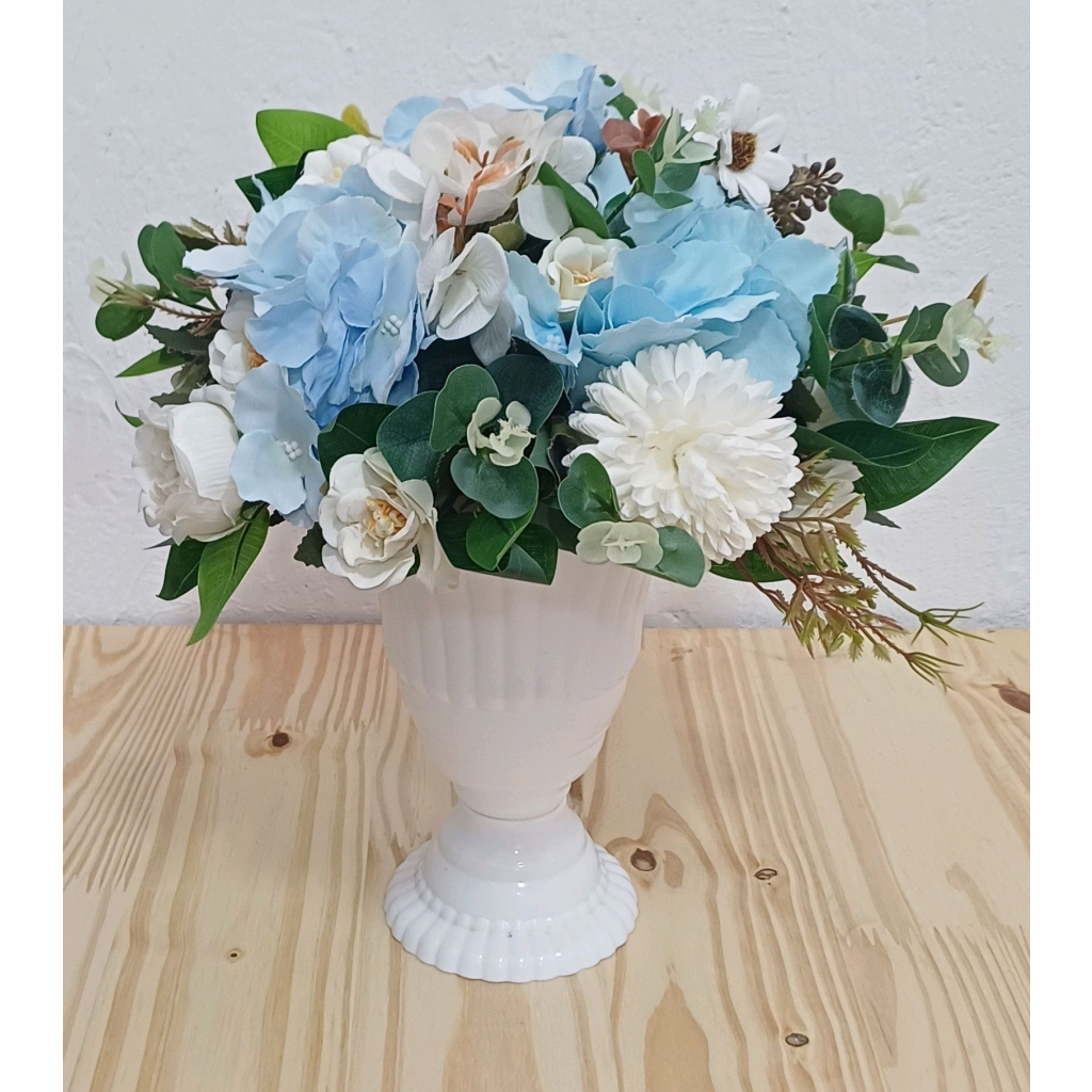 Arranjo Floral - Azul Bebê - Luci_rodrigues_decorações