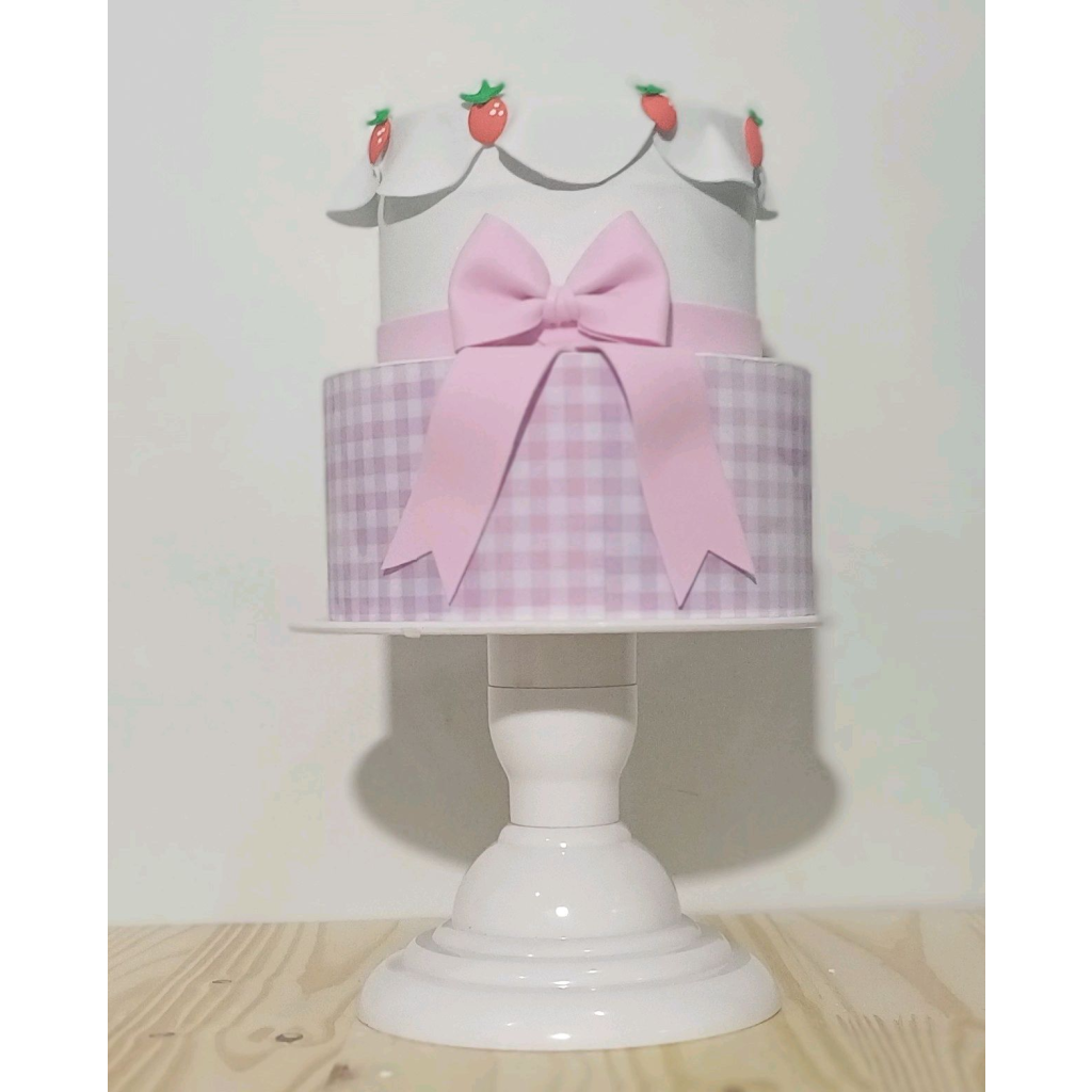 Bolo Cereja/Morango - Branco - Luci_rodrigues_decorações