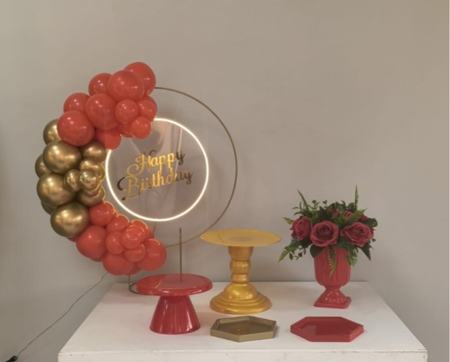 Kit Luxo Vermelho E Dourado - festa facil