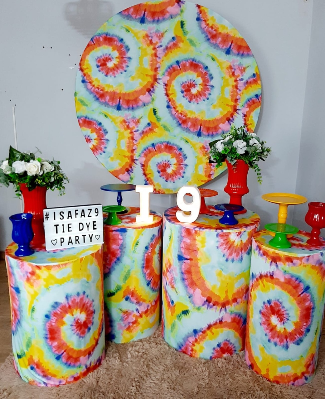 Tie Dye. - Encantada Festas e Locações 