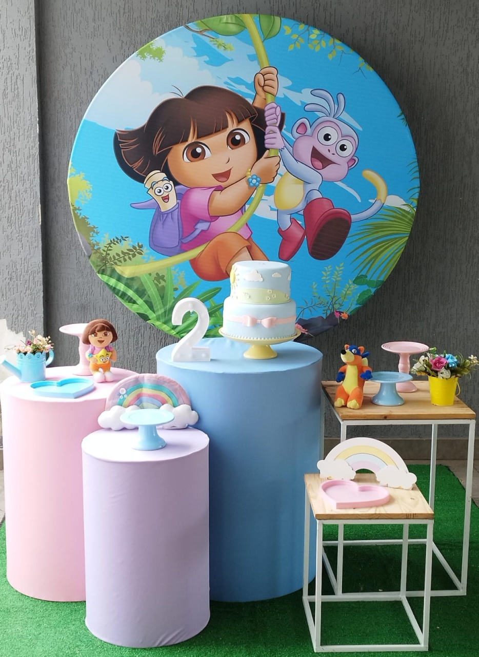 Dora - Encantada Festas e Locações 
